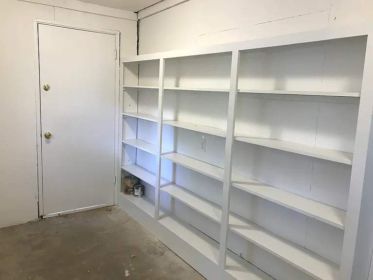 212 Park Ave — Photo 14