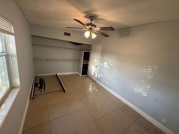 4th image of 3180 Orange St #0