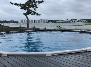 2 Eaton Rd, Quincy, MA 02169