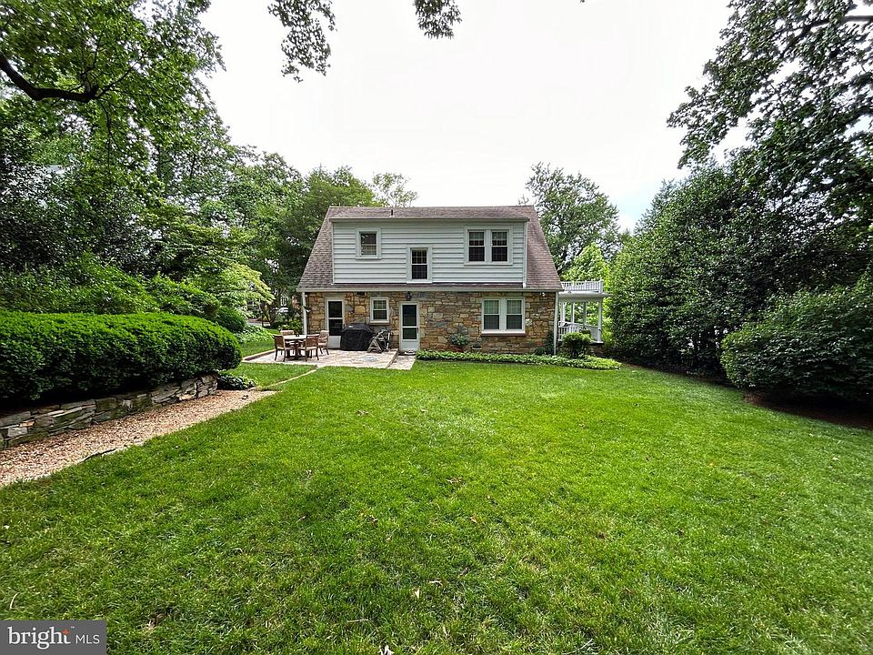 2nd image of 202 Buxton Rd