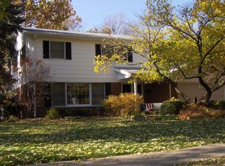 518 S Rose Ave, Park Ridge, IL 60068