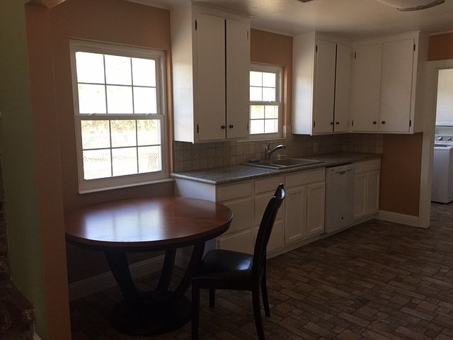2nd image of 14942 S Prescott Rd