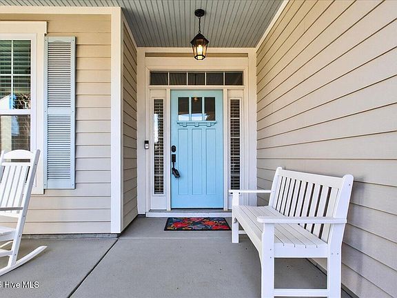 3rd image of 1441 Cassidy Court