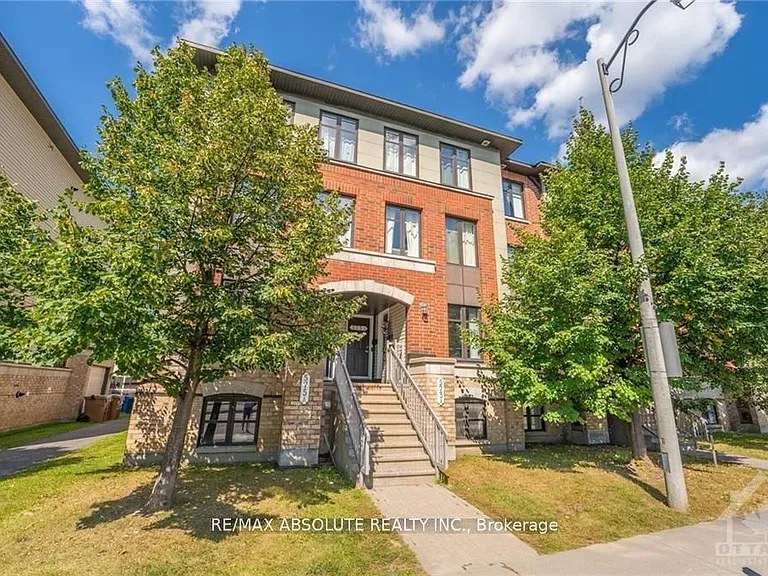 573 Chapman Mills Dr #A — Photo 1