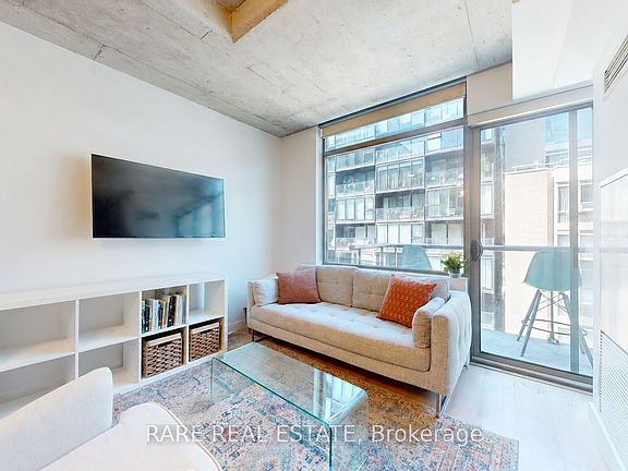 4th image of 55 Stewart St #621