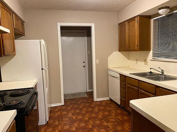 3rd image of 7401 Tulane Dr #A