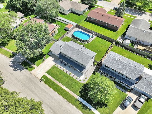 2nd image of 326 Princeton Ave