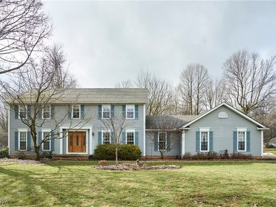 988 Traci Ln, Akron, OH, 44321