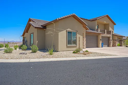 1341 Riverport Dr #1 Photo 1