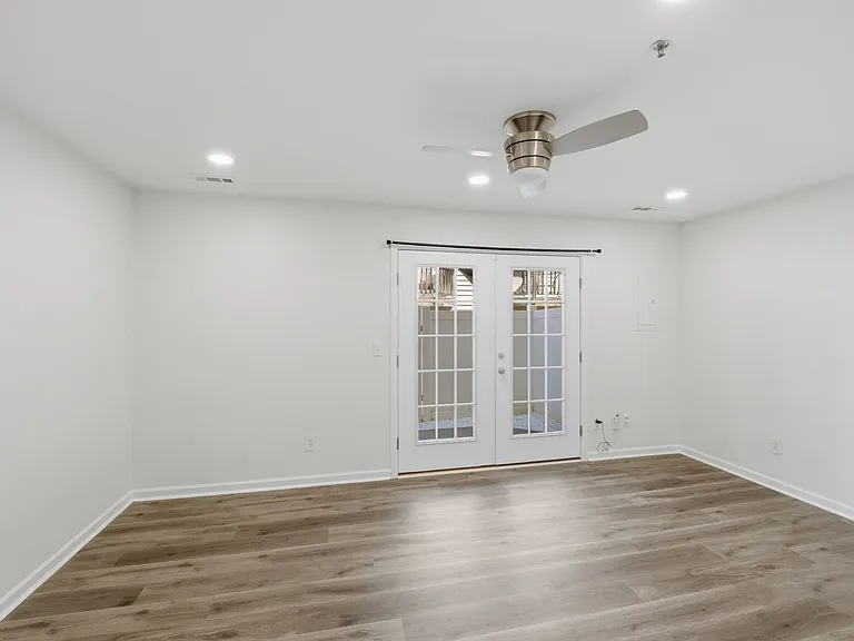 6621 Tor Dr — Photo 30