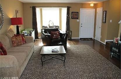 3rd image of 4408 Greenwich Ct