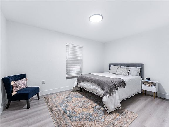 5th image of 2848 NW 9th Pl #0