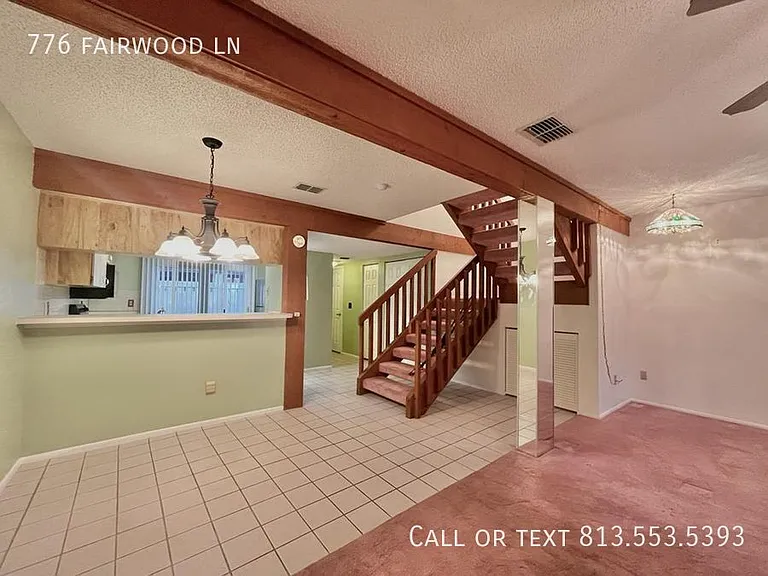 776 Fairwood Ln — Photo 4