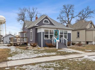 419 6th St N, Breckenridge, MN 56520