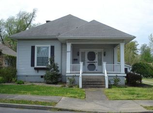 227 S Scott St, Madisonville, KY 42431