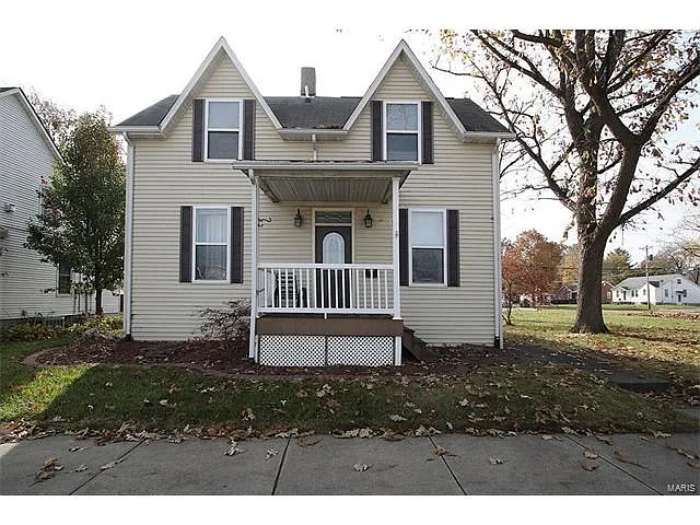 1408 Broadway photo 1