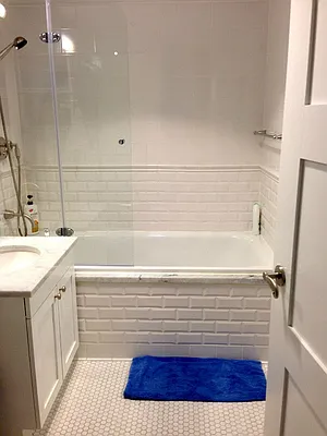 Rented by Level Group | media 20