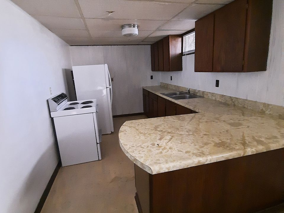 2nd image of 611 S 2nd St #11