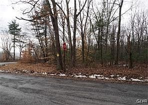 2nd image of Rabbit Run Rd