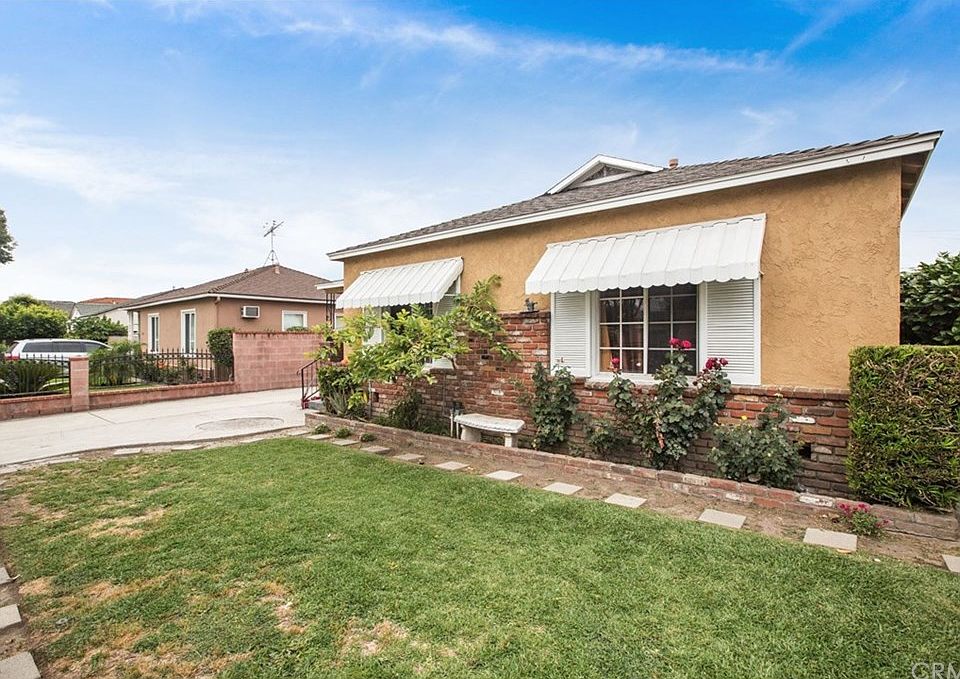 2nd image of 3629 Ellis Ln