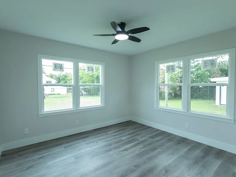 1716 Ethel Ave — Photo 11