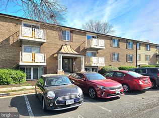 8386 Brockham Dr #B-29/86B, Alexandria, VA 22309