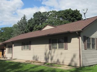 218 Sherman Ave, Dixon, IL 61021
