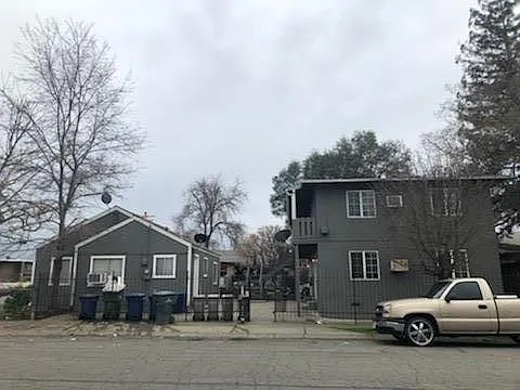1 bed, $1,300 — Photo 4