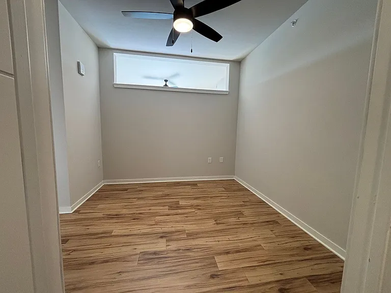 The Outlook Apartments — Photo 33