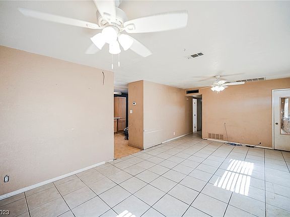 5th image of 808 Salem Dr