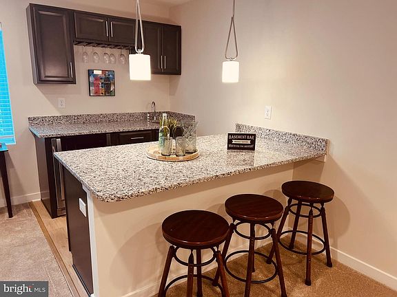 3rd image of 15 Gainscott Pl