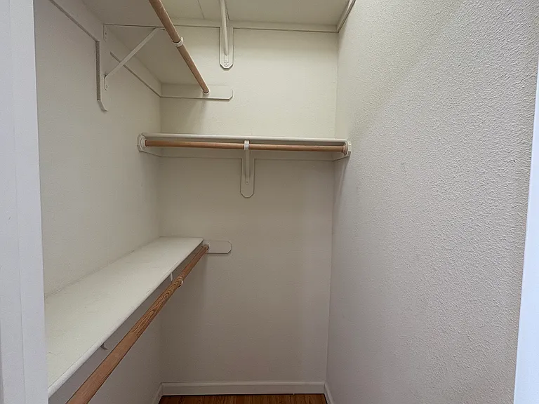 2534 Sunrise Ave — Photo 12