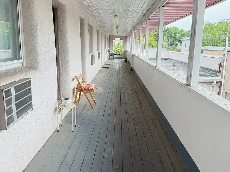 300 Main St — Photo 6