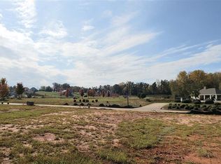 21 Waterside Ln, Taylors, SC 29687