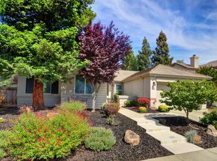 3748 Grand Point Ln, Elk Grove, CA 95758