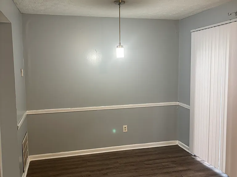 2334 Highpoint Rd SW — Photo 5
