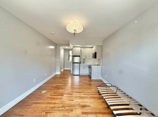 195 Underhill Ave #2U, Brooklyn, NY 11238