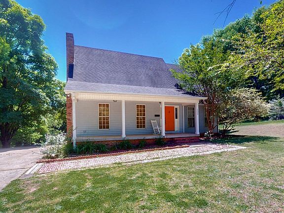 4th image of 105 Flower Ln