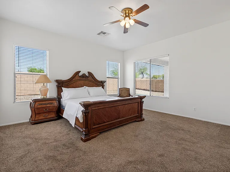 17846 W Buckhorn Dr — Photo 19