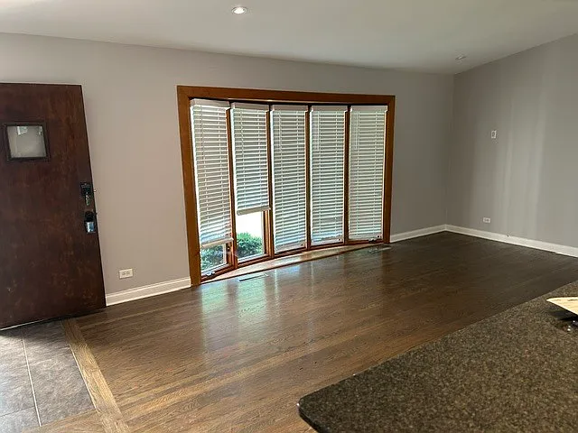 867 Auburn Ct — Photo 9
