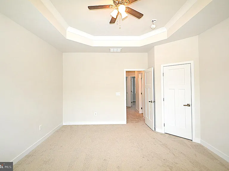 11328 Willow Green Cir — Photo 34