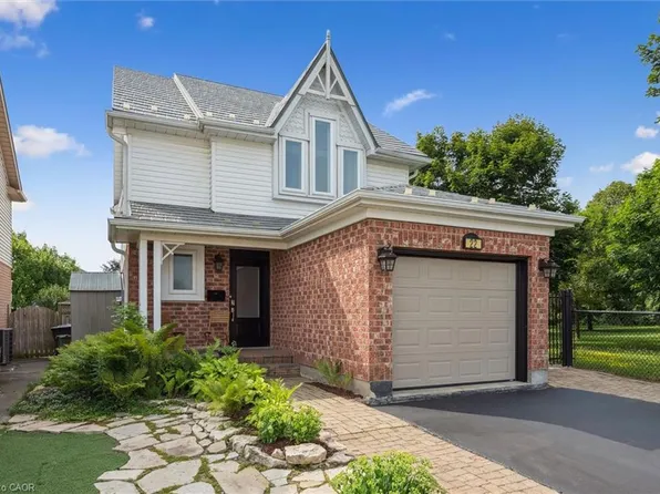 22 Thompson Dr, Guelph, ON N1E 7A5