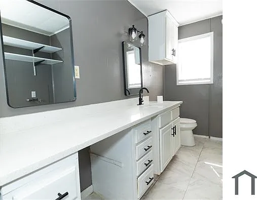 610 Don Patricio Rd #B — Photo 2