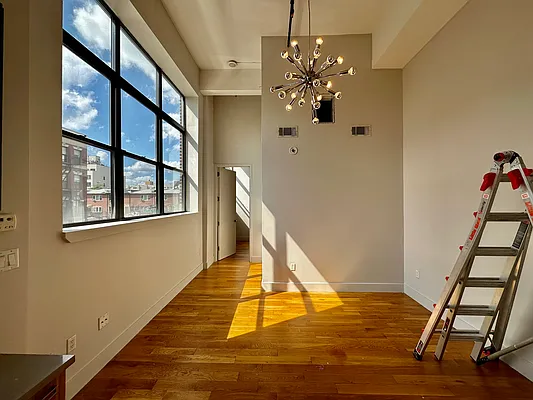 Rented by eRealty Advisors USA Inc | media 3