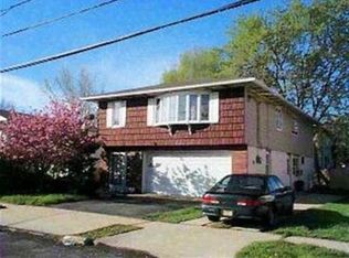 273 Grace Ave, Secaucus, NJ 07094