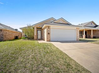 6905 95th St, Lubbock, TX 79424