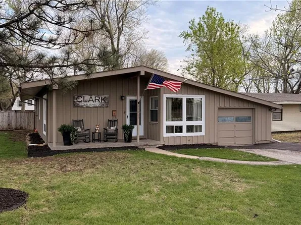 11905 W 91st Ter, Lenexa, KS 66215