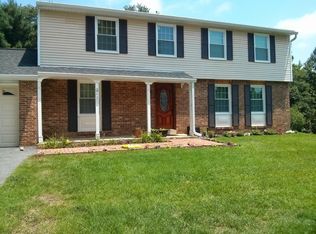 9214 Briarchip St, Laurel, MD 20708
