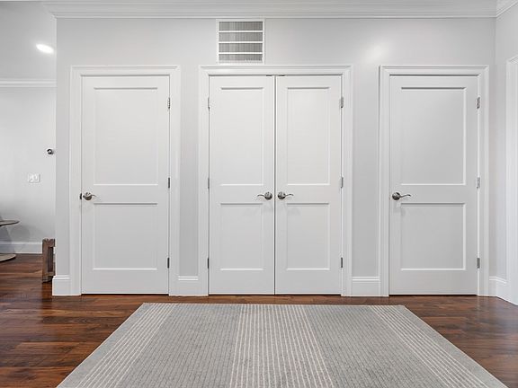 4th image of 87 Medford St #311