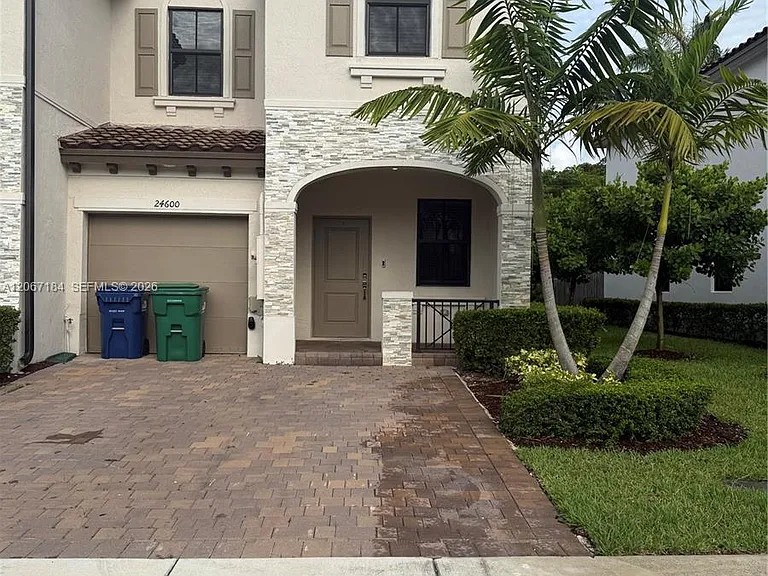 24600 SW 119th Pl #0 — Photo 6